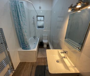 Room in a Shared Flat, Riffel Road, NW2 - Photo 4