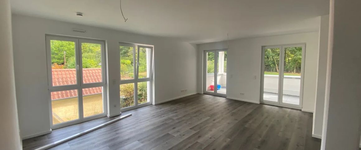 KfW 40 - - offen-moderne Etagenwohnung in ruhiger Lage mit Balkon - Foto 1