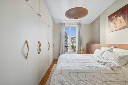 Location Appartement 1 pièce 89m² PARIS 17ème - Photo 3