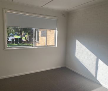 AFFORDABLE LIVING! - Photo 5