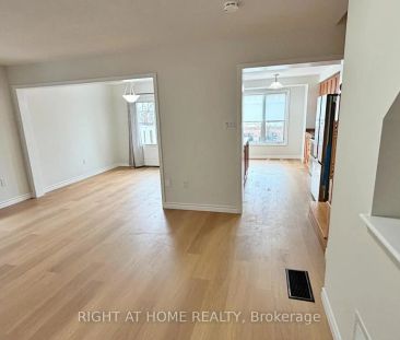 275 WOODLEY CRESCENT - Photo 1