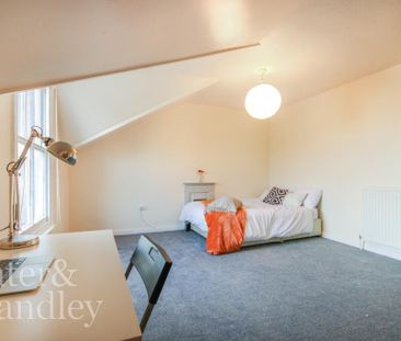 1 bedroom house of multiple occupation to rent - Photo 6