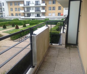 location Appartement T2 DE 43.34m² À ELANCOURT - Photo 3