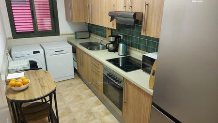 2 Bed Flat / Apartment to Rent - Photo 3