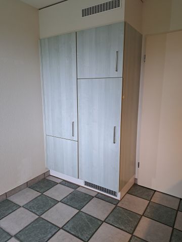 GROSSE 3-ZIMMERWOHNUNG MIT GARTENSITZPLATZ IM SCHÖNEN PFEFFINGEN - Photo 5