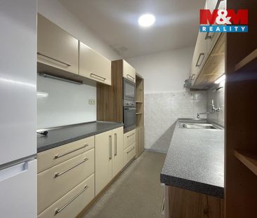 Pronájem bytu 1+kk a garsoniéry 44 m² - Fotografie 4