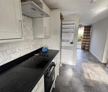 213 Clonmeen, Craigavon, BT65 4AR - Photo 2