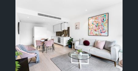 Contemporary North East Facing Residence With Large Balcony - Eve - Photo 5