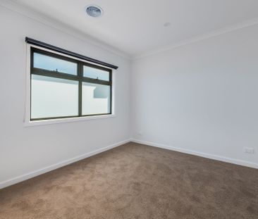 Boutique Townhouse - Photo 2