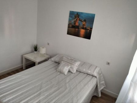 Calle Frascuelo, Sevilla, Andalusia 41007 - Photo 5