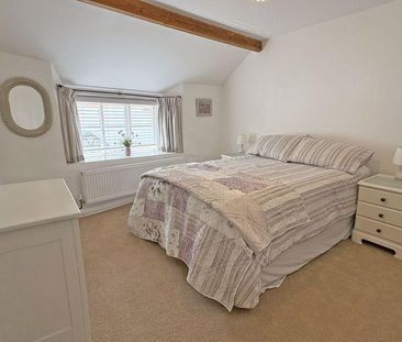 2 bedroom terraced house to rent - Photo 5