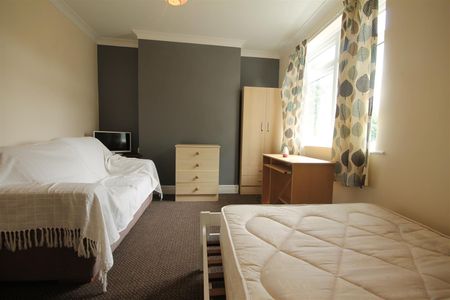 Greystoke Gardens, Sandyford - Photo 3