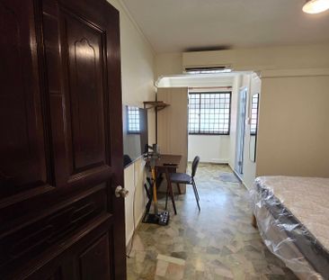 3 Bedroom HDB_FOUR_ROOM at Hougang - Photo 2