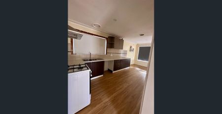 $480pw/$2085/3bed/1bath/Studio Room - Photo 5