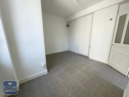 Location Appartement 2 pièces 61m² LYON 7ème - Photo 2