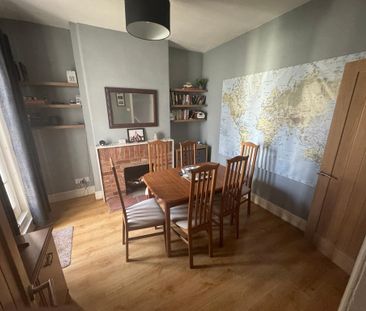 4 bedroom terraced house to rent - Photo 1