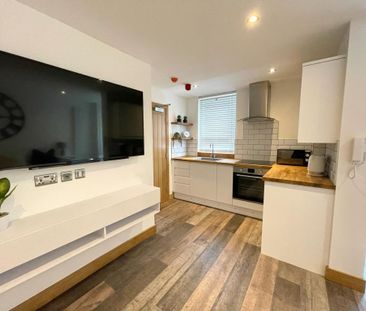 1 bedroom flat to rent - Photo 4