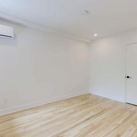 Appartement Rénové 1 chambre fermée, laveuse sécheuse, Rosemont - Photo 3