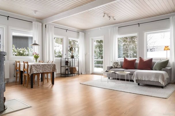 Vrånvägen, Tullinge - Foto 1