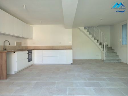 Location Maison 3 pièces 82m² MARSEILLE 7ème - Photo 4
