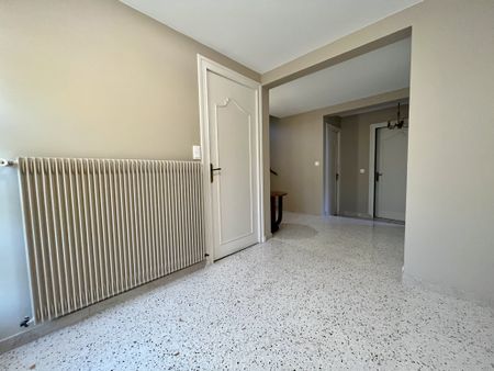 Location Maison 4 pièces 114m² CLERMONT FERRAND 63100 - Photo 5