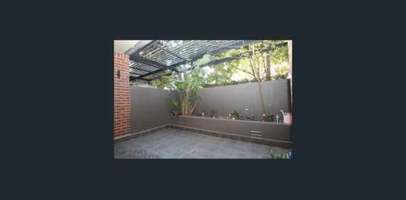 Watermark Plaza on Point Street - Photo 2