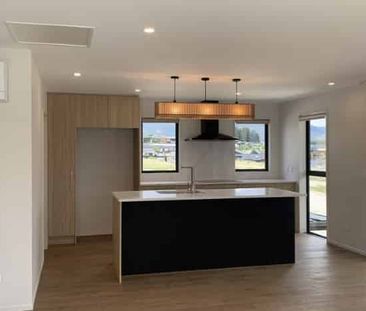 Brand New Stunning Wanaka Rental Home - Photo 5