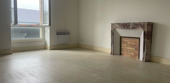 Apartment - Photo 2