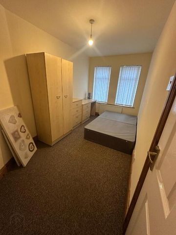 1 Donegall Avenue, Belfast, BT12 6LS - Photo 3