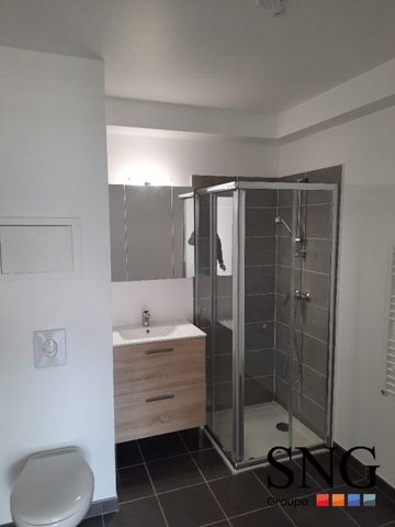 T2 AVEC TERRASSE ET PARKING - Photo 3