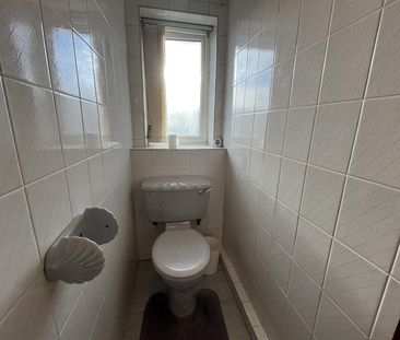 3 Bedroom Apartment To Rent - Photo 6