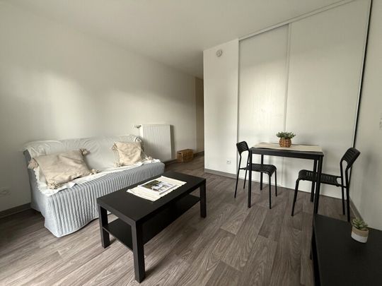 Location Appartement 1 pièce 19m² FRANQUEVILLE ST PIERRE 76520 - Photo 1