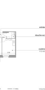 Dans un immeuble ancien avec cachet, proche des commerces, écoles, transports en communs. Nous disposons d'un appartement de 2 pièces au 3ème étage, celui-ci se compose comme d'un hall, d'une cuisine agencée, d'une pièce à vivre avec balcon, alcôve et d' - Foto 4