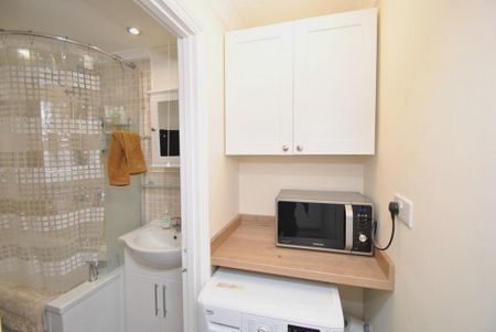 2 bedroom cottage to rent - Photo 5