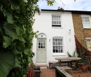 2 bedroom cottage to rent - Photo 6
