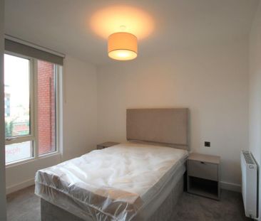 2 bedroom apartment to rent - Photo 5