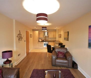 3 bedroom apartment to rent - Photo 2