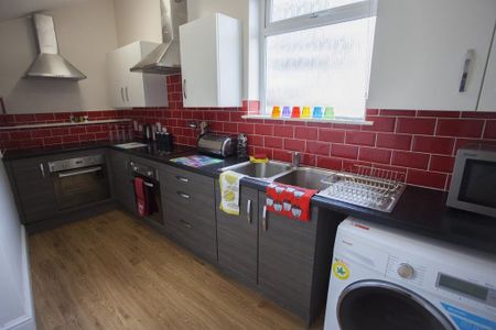 7 bedroom house to rent - Photo 4