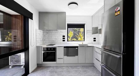 12/9 Francis Street, Grey Lynn - Photo 2