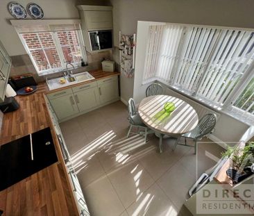 3 bedroom detached house to rent - Photo 4