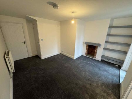 1 bedroom maisonette to rent - Photo 2