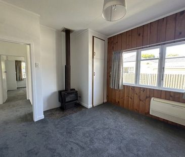 Windsor, 3 bedrooms, $590 pw - Photo 2