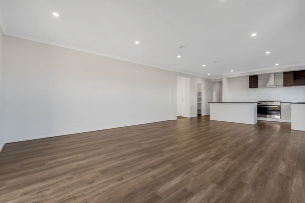 Modern Family Home - Photo 1