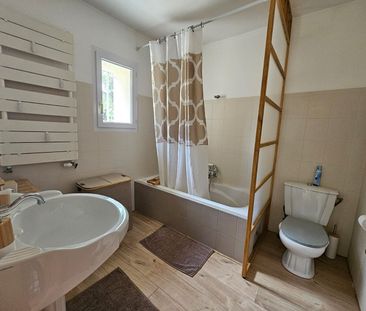 Location Maison 10 pièces 173m² - Photo 6