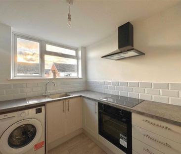 2 bedroom penthouse to rent - Photo 5