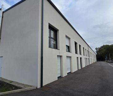 Location Appartement 1 pièce 32m² LA ROCHE SUR YON 85000 - Photo 4