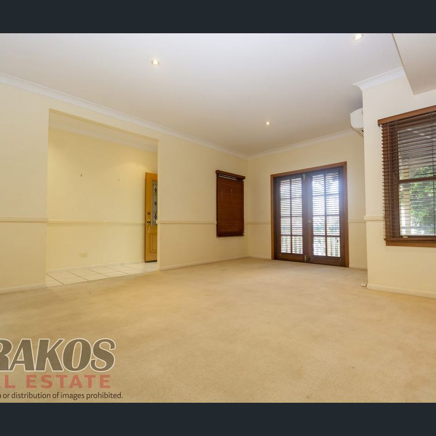 43 Turin St, West End - Photo 1