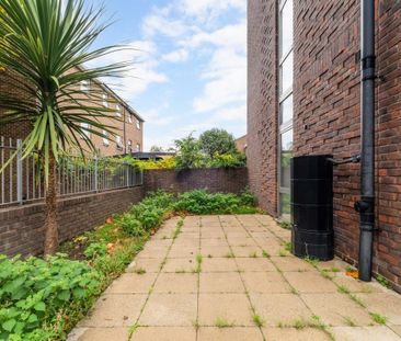 3 bedroom apartment to rent - Photo 5