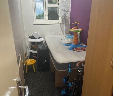 3 Bed Flat, Ash Villa, LU1 - Photo 5