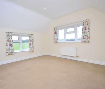 Topcroft, Bungay, NR35 - Photo 3